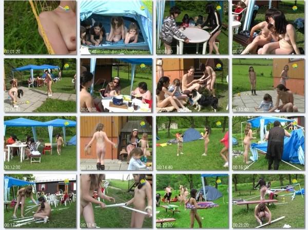 Hoola Hoola - Rodzinny nudyzm filmy DVD na łonie natury | Family nudism DVD video nature Hoola Hoola - Rodzinny nudyzm filmy DVD na łonie natury | Family nudism DVD video nature