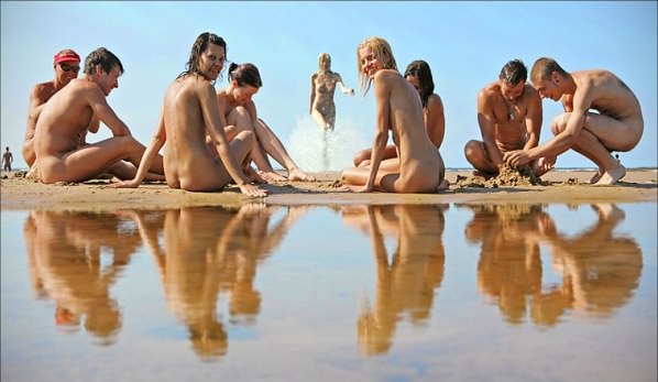 Zdjęcia piękne nudyzm w europie, kultura nudyzm jak styl życia (set 6) | Beautiful photos nudism in Europe, the culture of nudism as a lifestyle Zdjęcia piękne nudyzm w europie, kultura nudyzm jak styl życia (set 6) | Beautiful photos nudism in Europe, the culture of nudism as a lifestyle