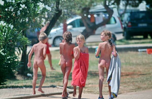 Zdjęcia obóz nudystów (set 5) | Photo nudist camp Zdjęcia obóz nudystów (set 5) | Photo nudist camp