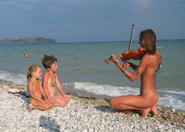 Zdjęcia młodych nudystów dorosłych (set 6) | Photos young and adult nudists Zdjęcia młodych nudystów dorosłych (set 6) | Photos young and adult nudists